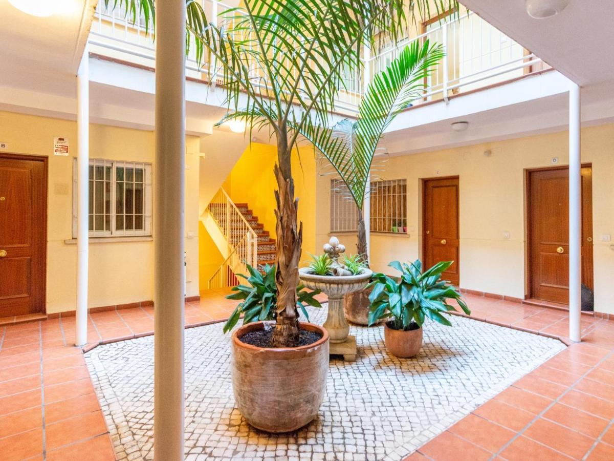 Lu&Cia El Patio Apartment มาลากา ภายนอก รูปภาพ